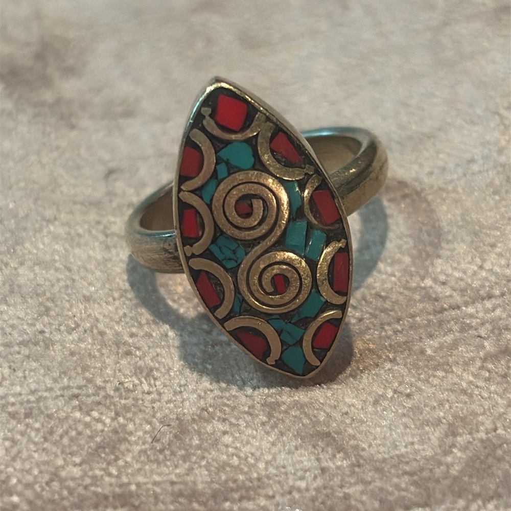 Artisan Gold Ring with Red and Turquoise Mosaic Size 6 vintage silver